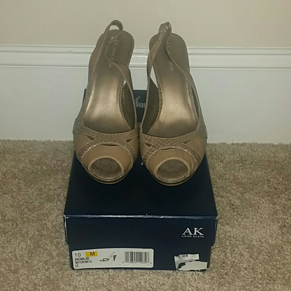 Anne Klein